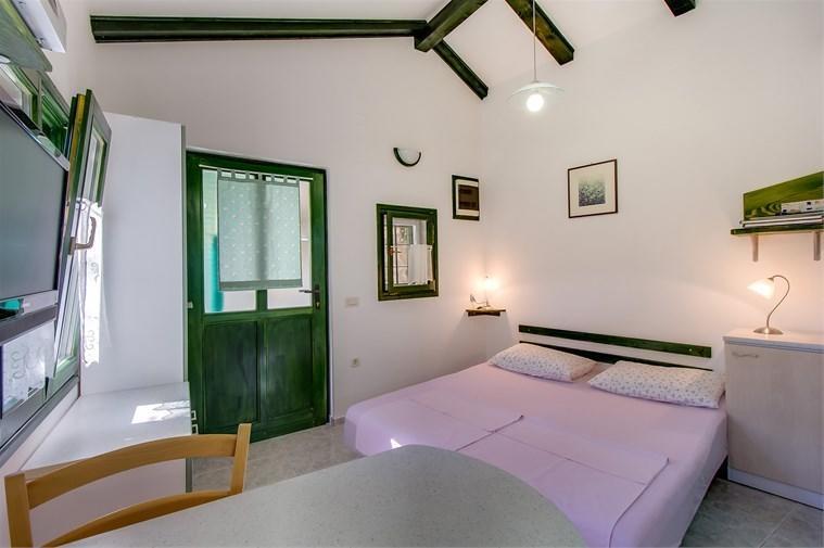 Apartment Julia Veli Losinj Exterior photo